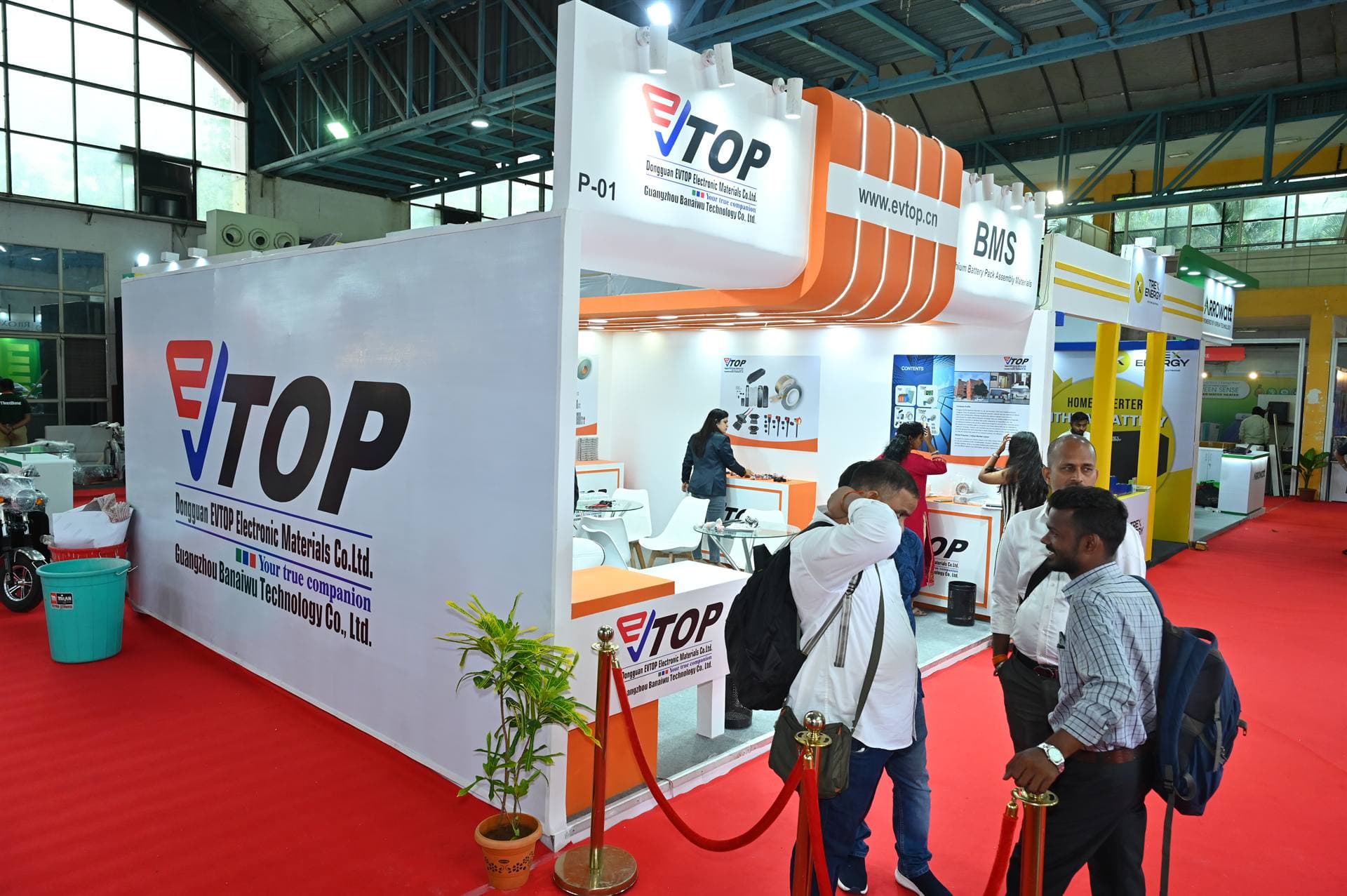MAHA EXPO premium business movement creative