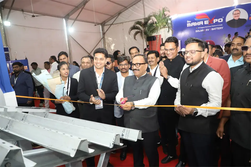 Ribbon-cutting inauguration at Maha Expo