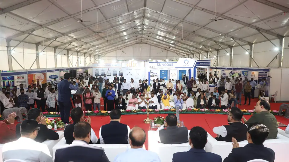 Leadership forum audience at Maha Expo